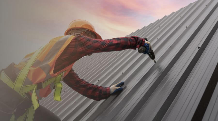 Professional gutter cleaning in Powder Springs, TN